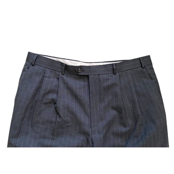 Chaps Mens 2 Piece Gray Pinstriped Suit Sz 46L Jacket 40 x 32 Pleated & Cuffed - Picture 8 of 16